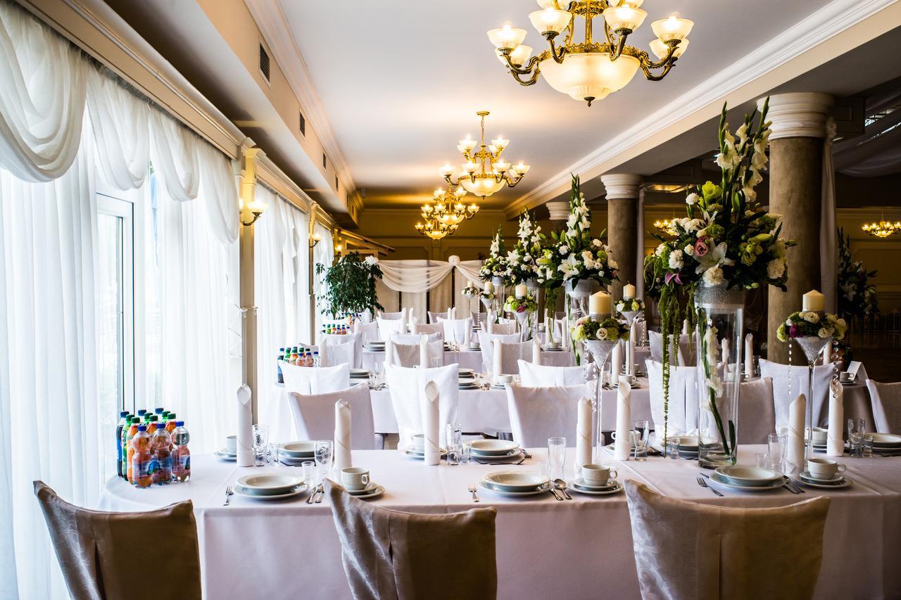 Hotel Kuban Pszczyna Buitenkant foto