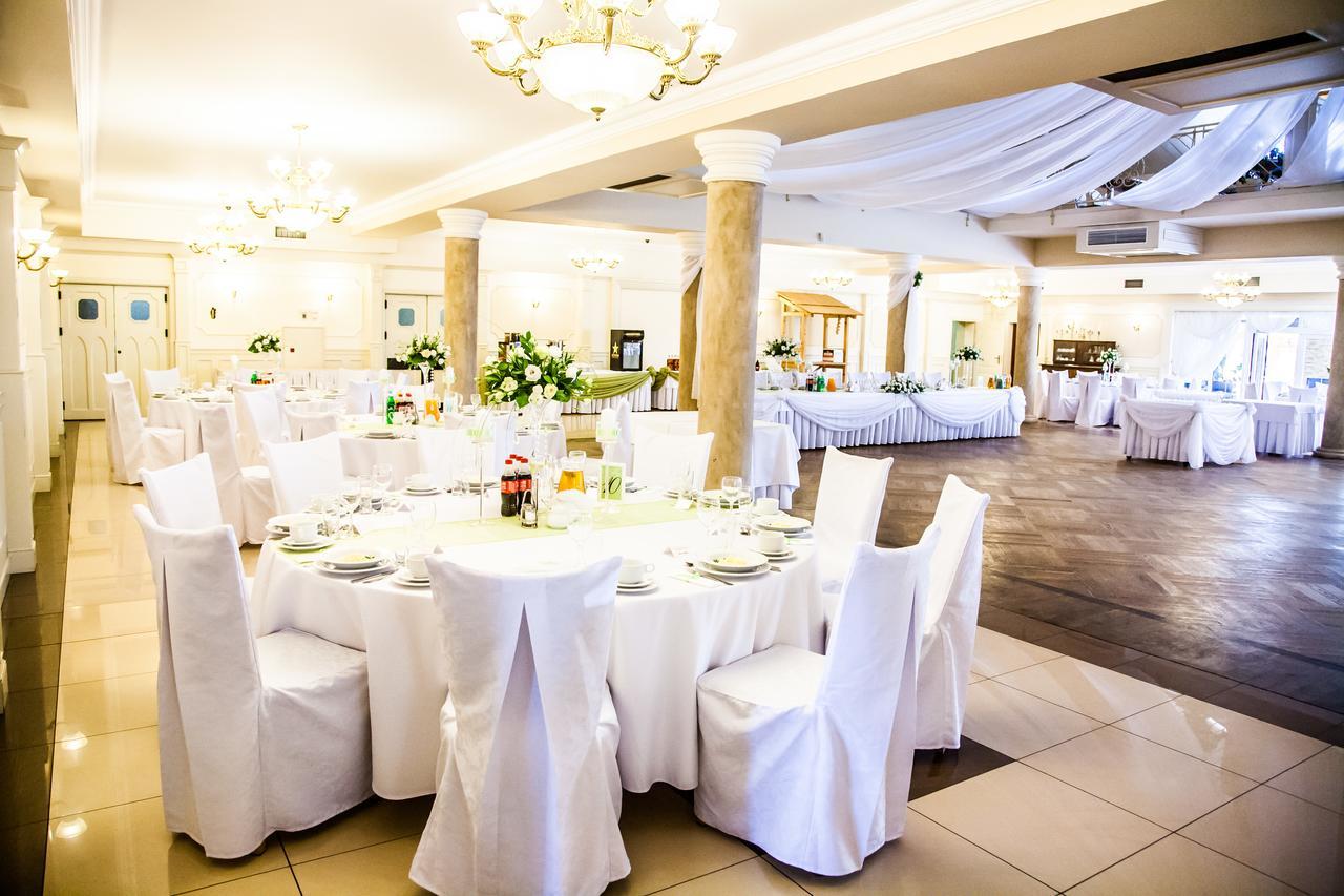 Hotel Kuban Pszczyna Buitenkant foto